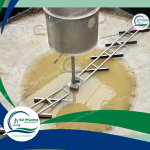 cánh khuấy gạt bùn bể lắng